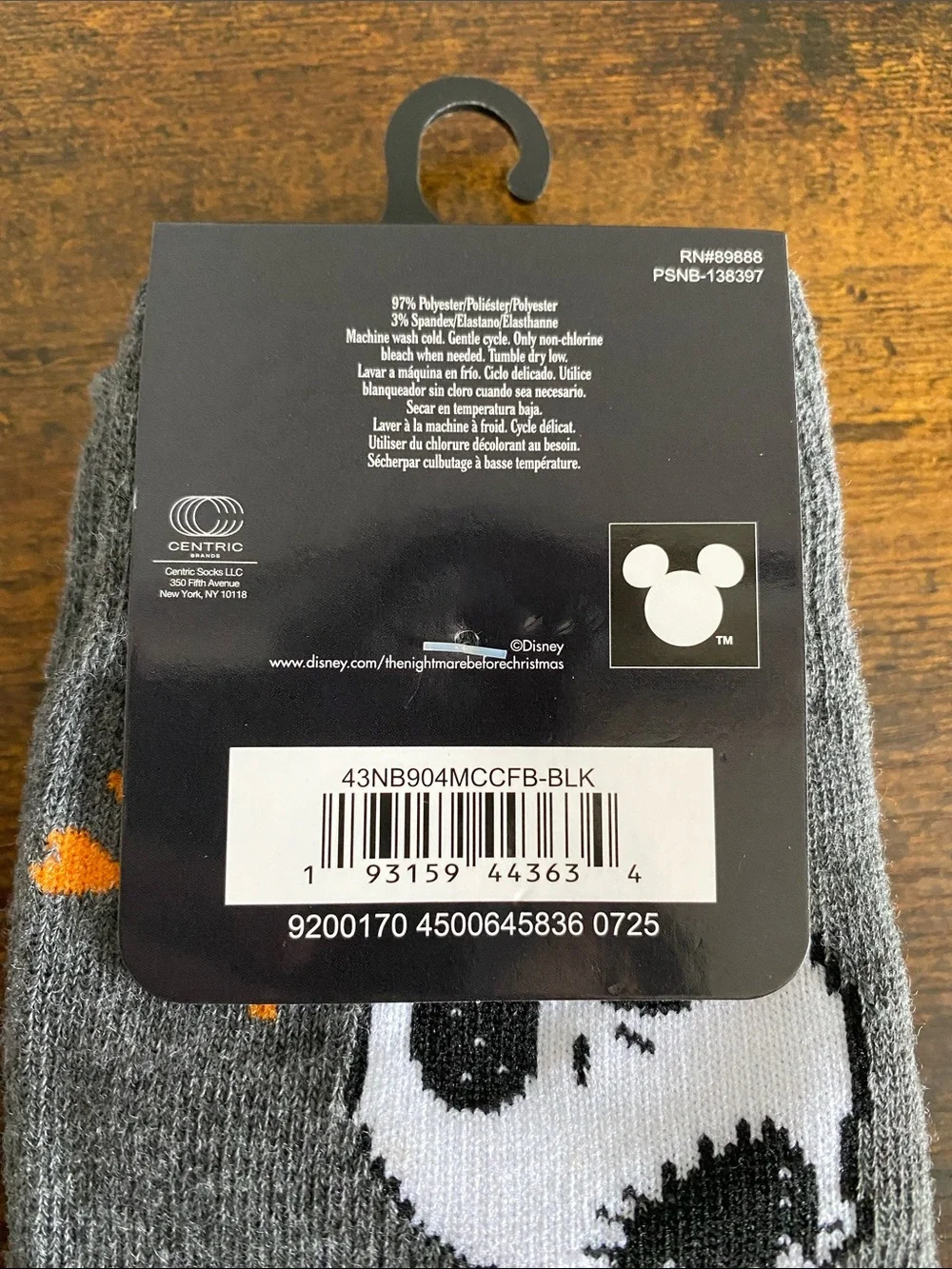 Disney Men’s The Nightmare Before Christmas Socks (2 pairs)